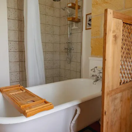 Maison De Charme En Bord De Garonne A 15 Min From Bordeaux * Langoiran