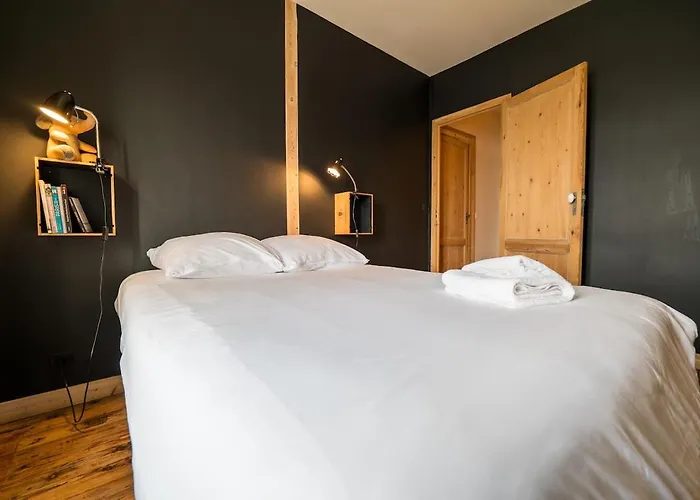 Maison De Charme En Bord De Garonne A 15 Min From Bordeaux