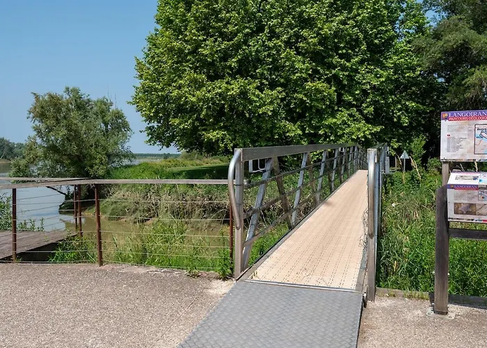 Maison De Charme En Bord De Garonne A 15 Min From Bordeaux *
