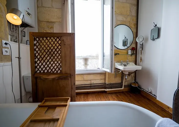 Maison De Charme En Bord De Garonne A 15 Min From Bordeaux Ferienhaus Langoiran