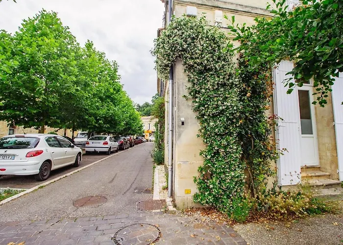 Maison De Charme En Bord De Garonne A 15 Min From Bordeaux Ferienhaus *